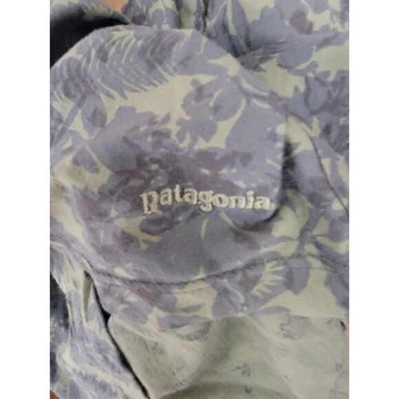 Patagonia Basic Tee Womens XS Pullover Crewneck 3/4 Sleeve Floral Green - Picture 9 of 9